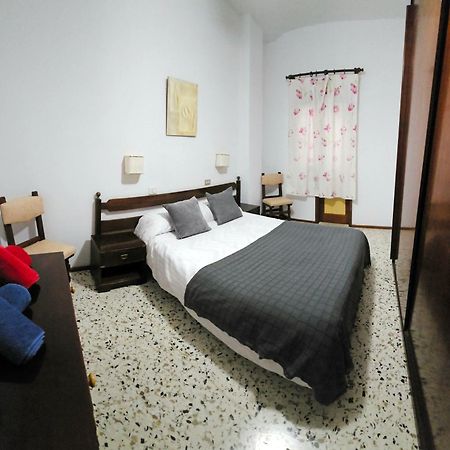 Apartamentos Viviendas Vacacionales Isabel Maria Montana la Data Exterior photo